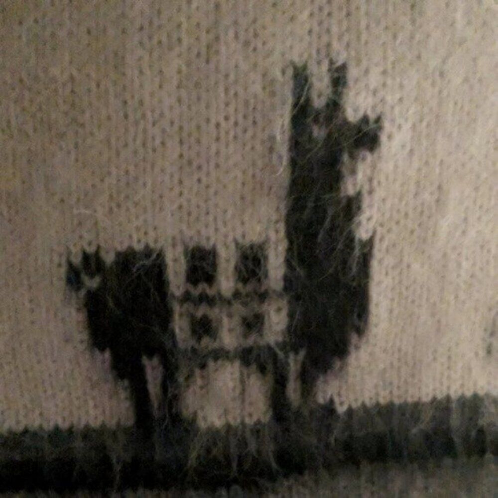 Vintage Sebsatex 100% baby alpaca tight knit sweater, new with tag - Picture 7 of 7